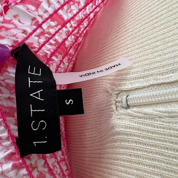 1. State Smocked Band Crop Top pink daisy print - Picture 4 of 4